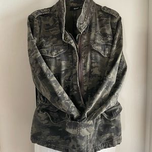 Camo jacket size medium